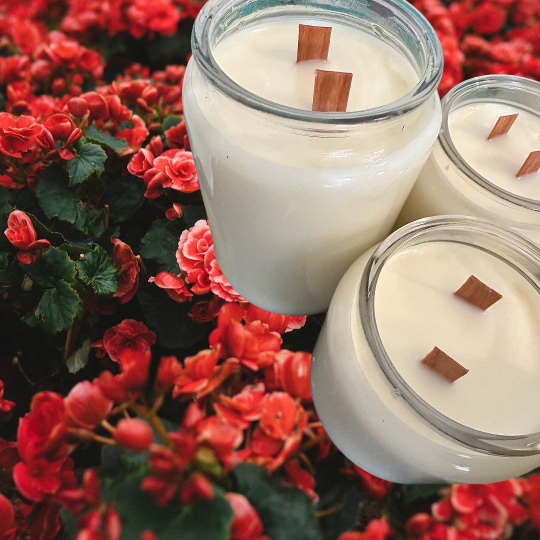 Flower Bomb Candle image 0