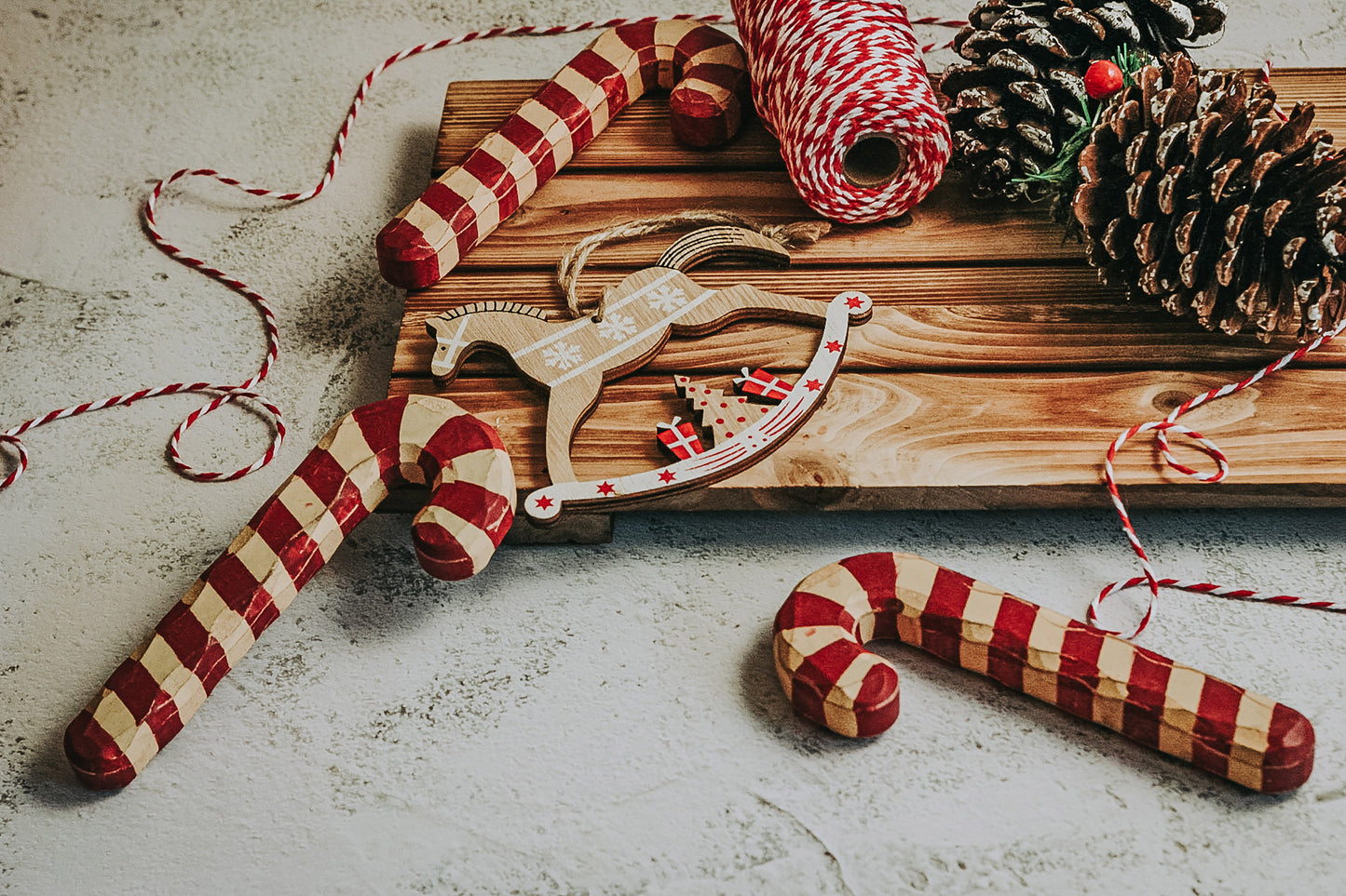 Candy Cane Lane Candle image 0