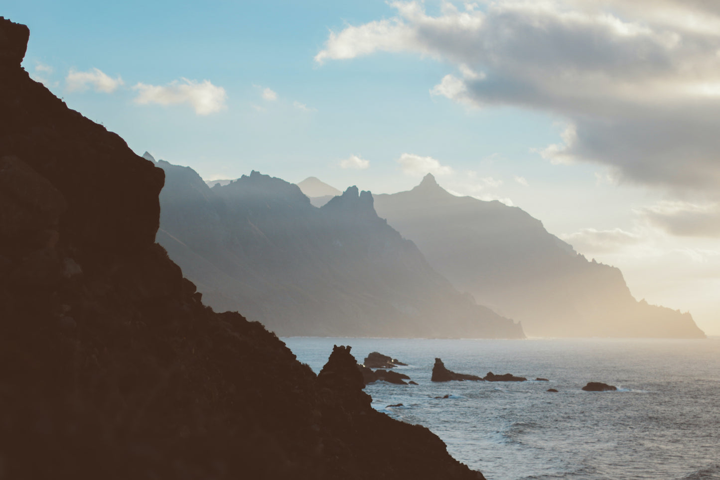 Where the Wild Winds meet the Sea Candle image 0