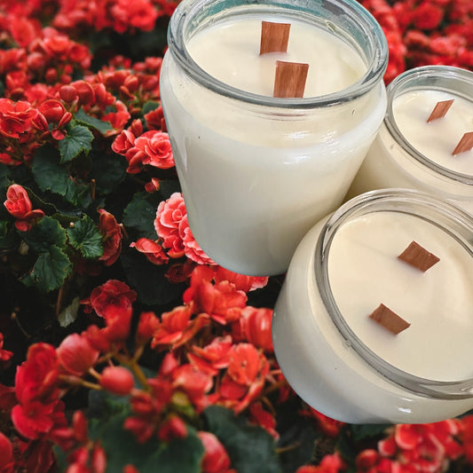 Flower Bomb Candle image 0